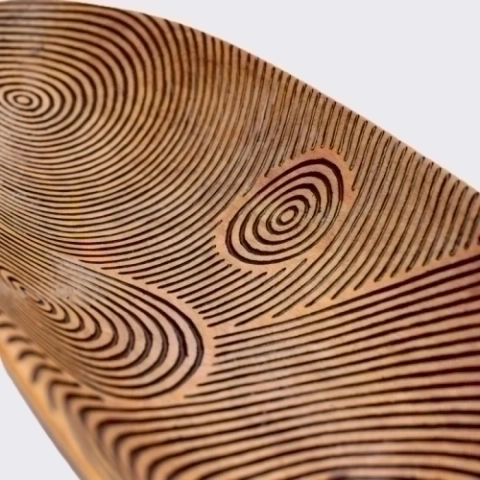 Close-up view of the tray