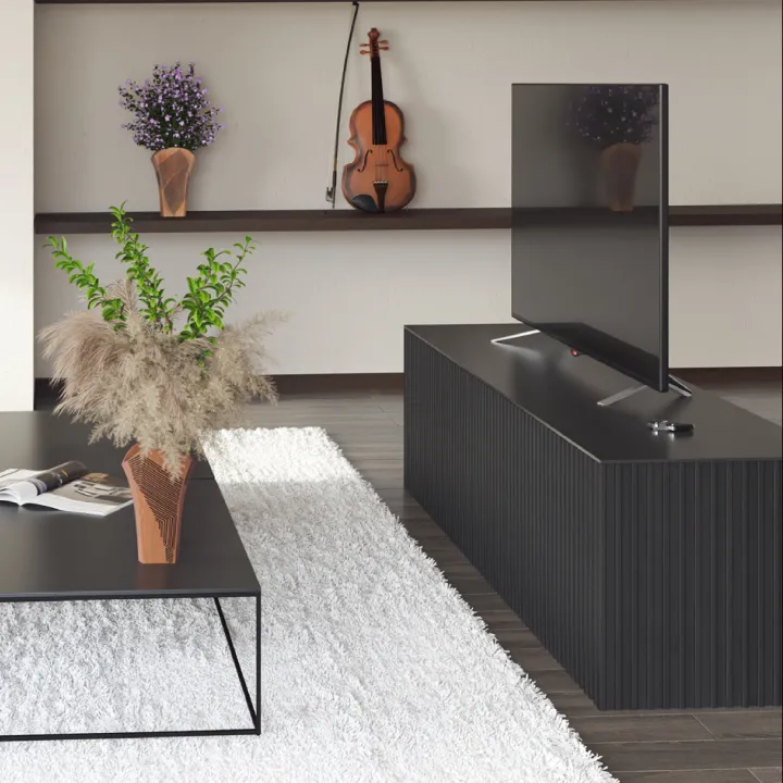 Image showcasing the vase in use