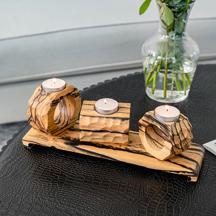 Rotating view highlighting the candle holder's features.