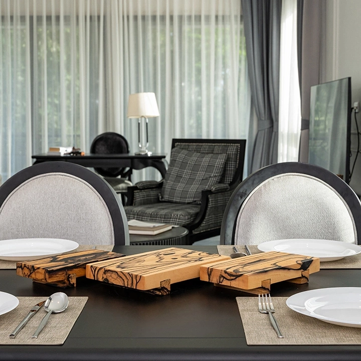 Image showcasing the trays in use.