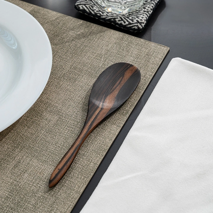 image showcasing the spoon in use