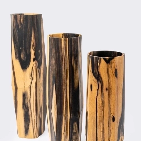 Close-up view of the vase's details.