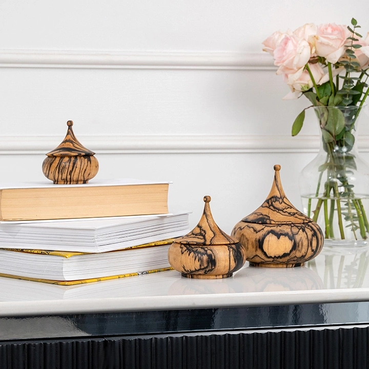 image showcasing the box in use