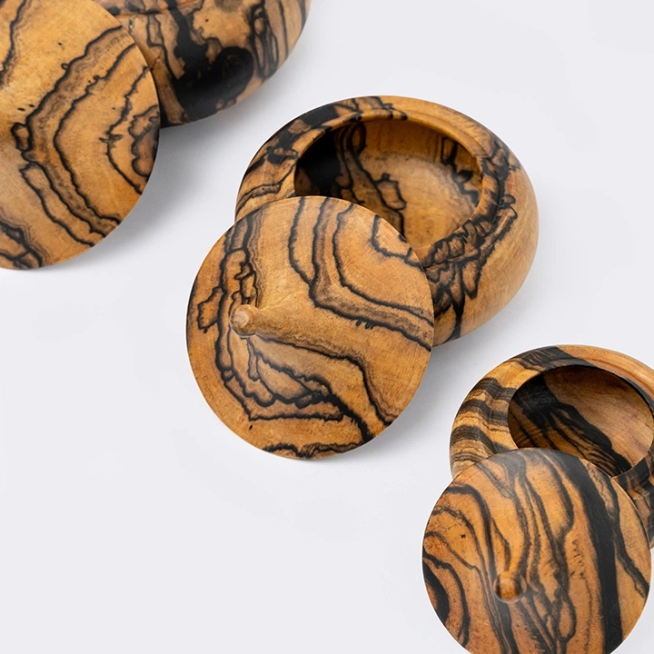 Close-up view of the box's details.