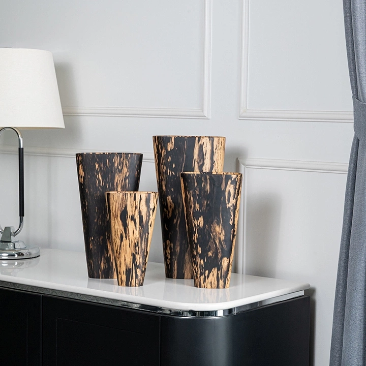 image showcasing the vase in use