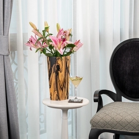 image showcasing the vase in use