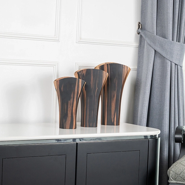 image showcasing the vase in use