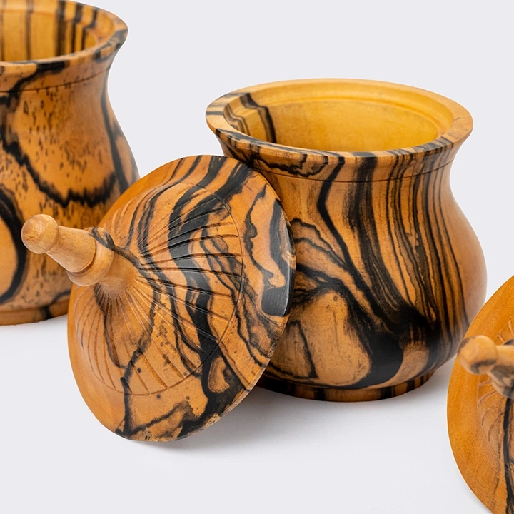 Close-up view of the jar's details.