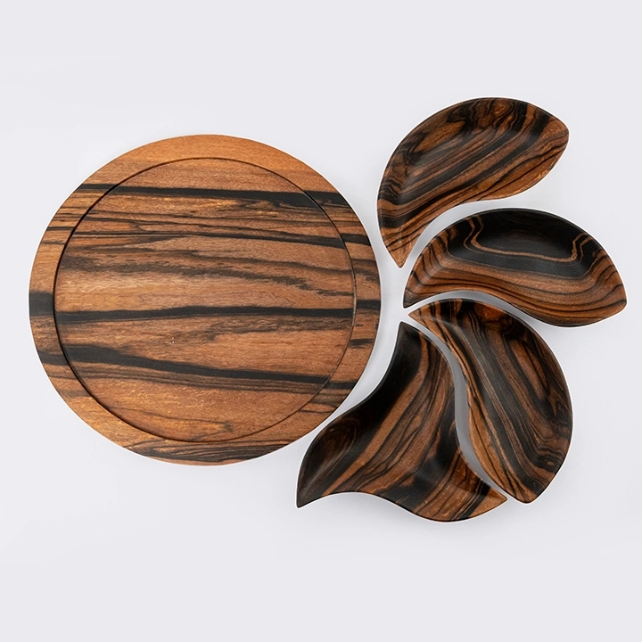 Detail picture of the trays