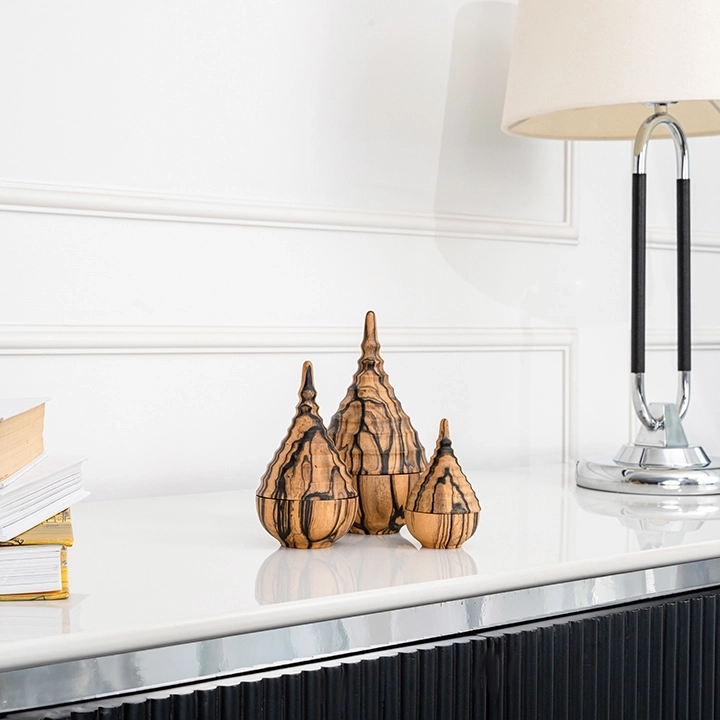 Picture in situ of the Conica boxes set of three