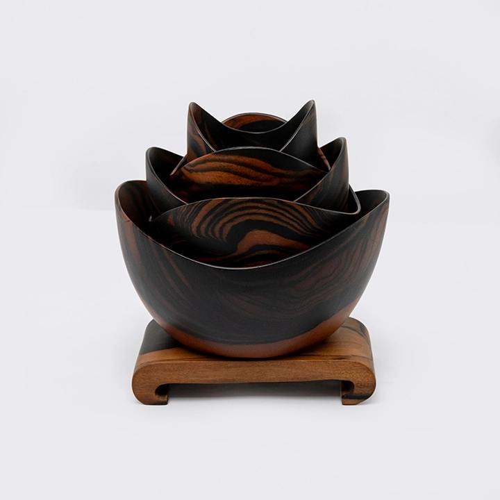 Studio  picture of the lotus bowl