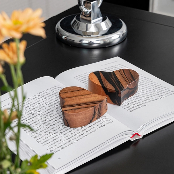 Picture in situ of the Paperweight - Design Heart