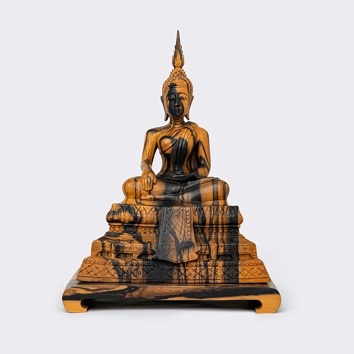 Studio picture of the Sitting Buddha 