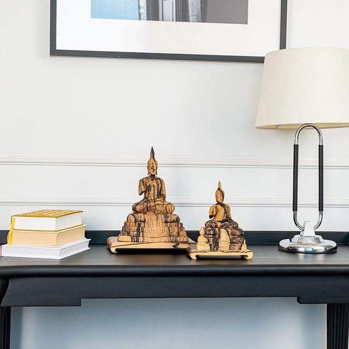 Studio picture of the Sitting Buddha set.2