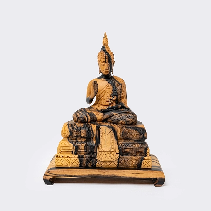 Studio picture of the Sitting Buddha set.2