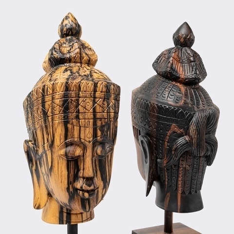 Detail Picture of the Groom Buddha