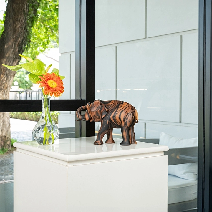 Image showcasing Tusker in use.