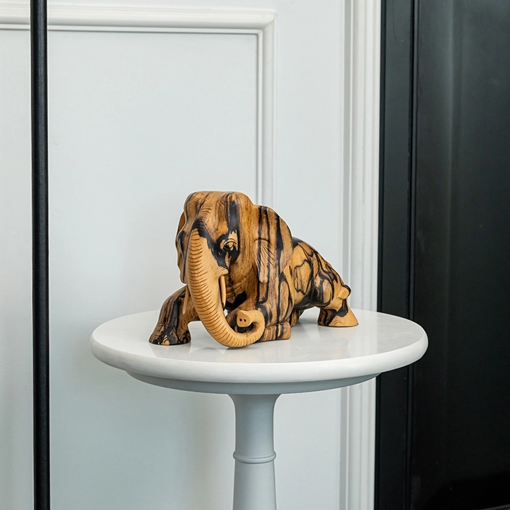 Studio picture of the  Reclining Elephant 