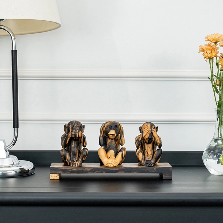 Picture in situ of the Lao Monkeys