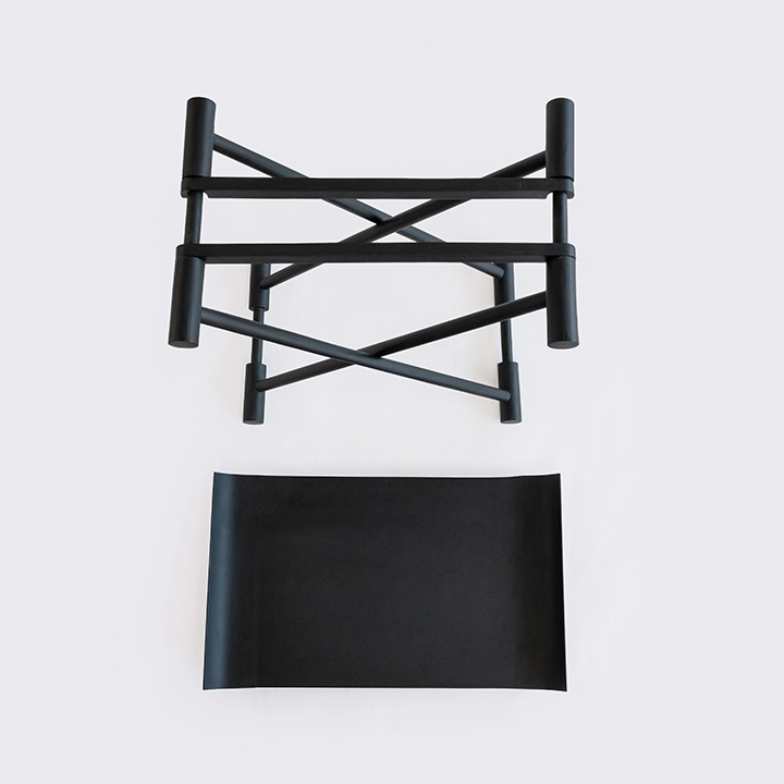 Image displaying the individual parts of the table and the stand