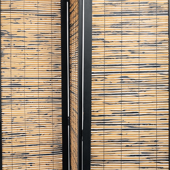 Detail studio picture of the screen