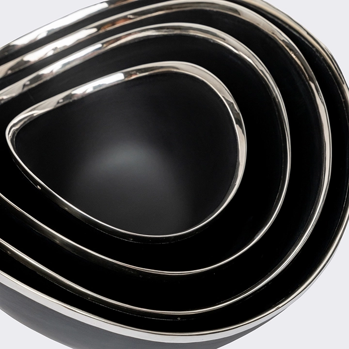 Close-up view of the bowl's details.