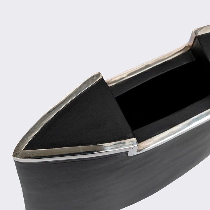 Close-up view of the vase's details.