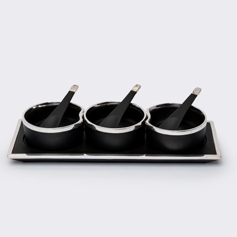 Studio shot of the tray