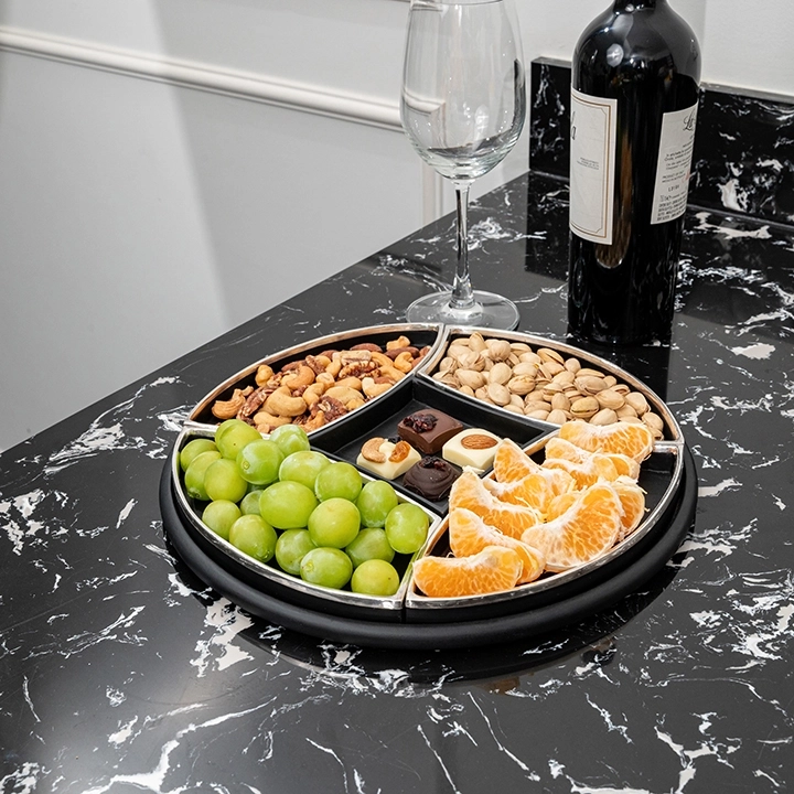 Picture in situ of the trays