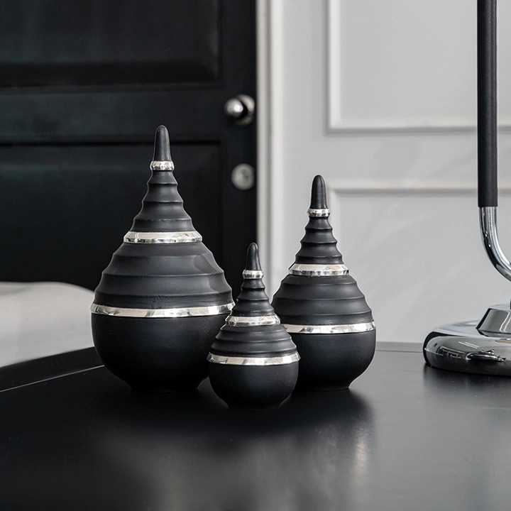 Studio shot of the box