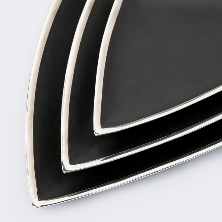 Detail picture of the plate