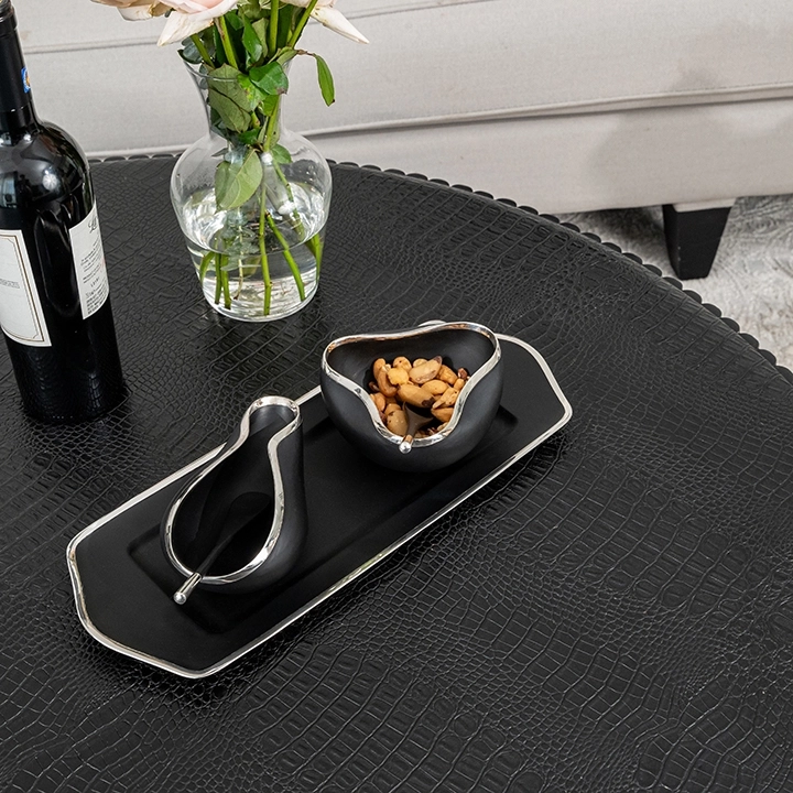 Image showcasing the tray in use