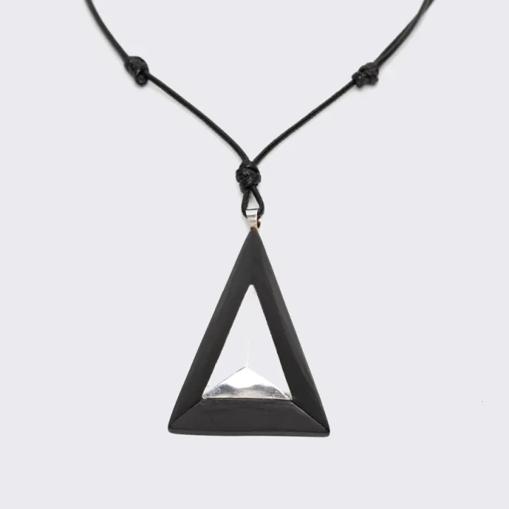 Studio shoot of the necklace